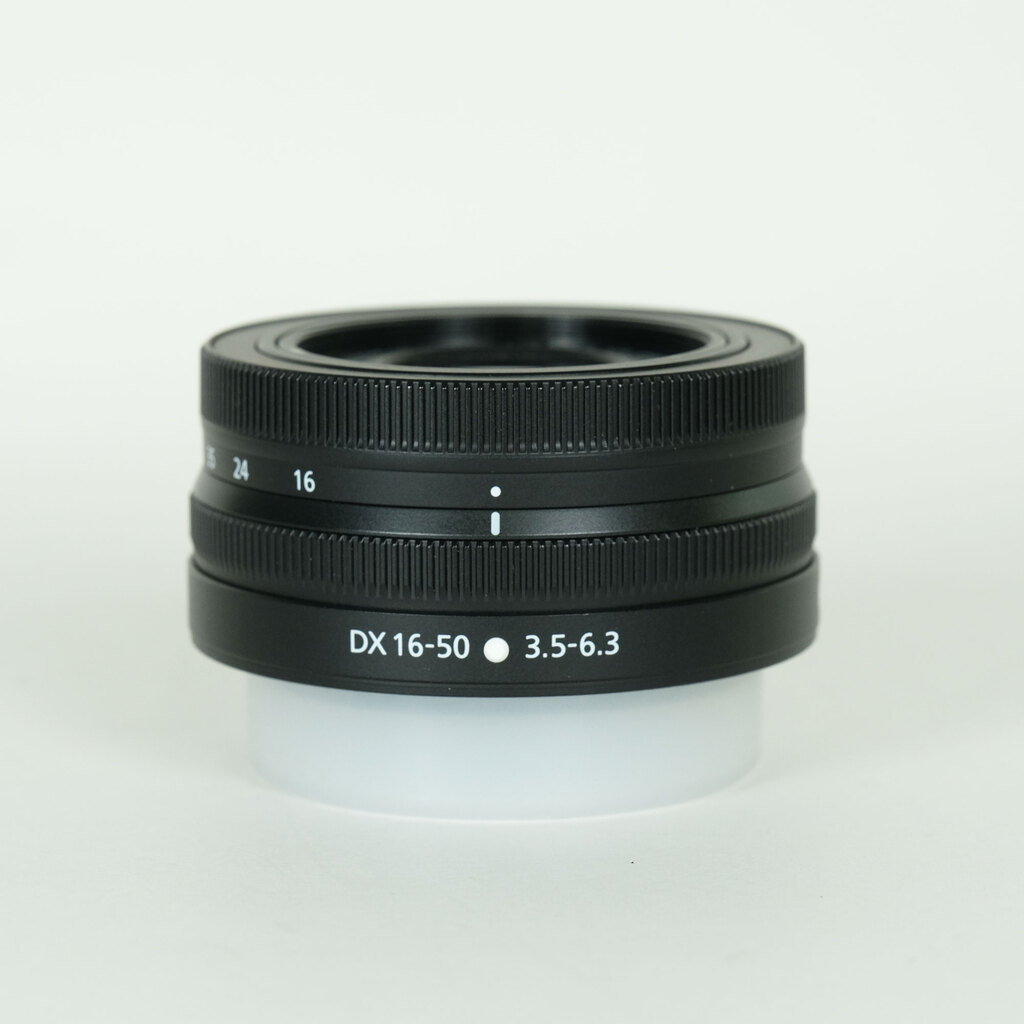 Nikon NIKKOR Z DX 16-50mm f/3.5-6.3 VR [�u���b�N]