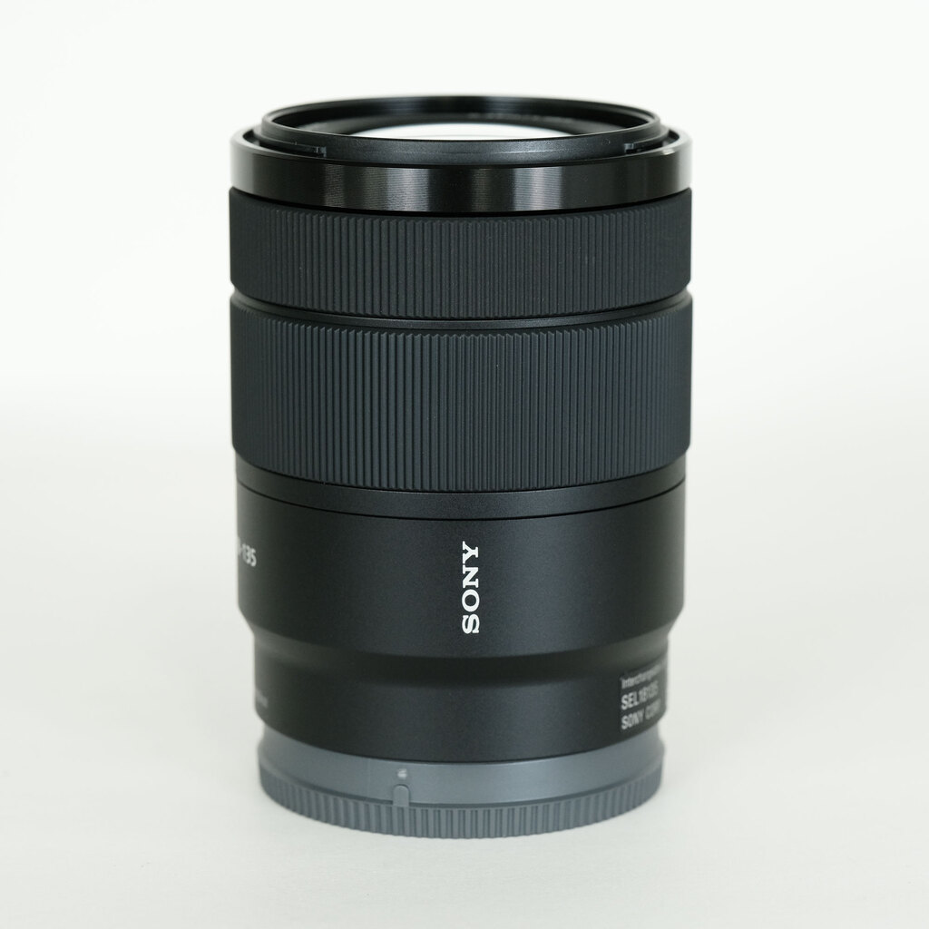 SONY E 18-135mm F3.5-5.6 OSS SEL18135