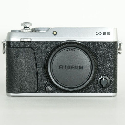 FUJIFILM X-E3