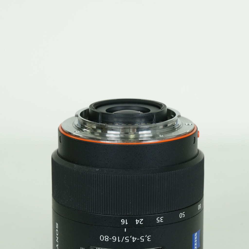 SONY Vario-Sonnar T＊ DT 16-80mm F3.5-4.5 ZA SAL1680Z