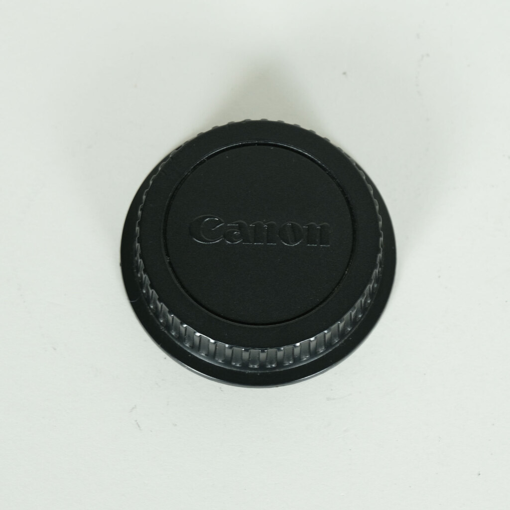 Canon EF85mm F1.8 USM Canon EF85mm F1.8 USM