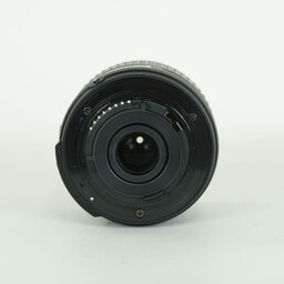 Nikon AF-S DX NIKKOR 18-55mm f3.5-5.6G VR II