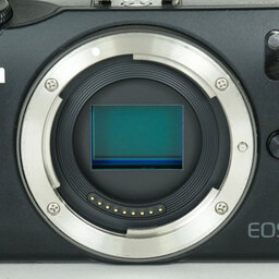 Canon EOS M ボディ ブラック Canon EOS M ボディ ブラック
