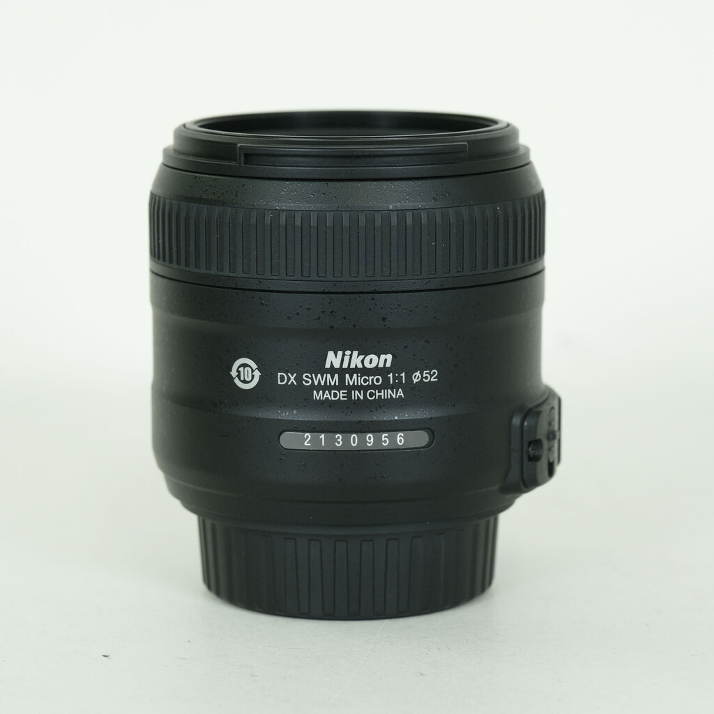 Nikon AF-S DX Micro NIKKOR 40mm f/2.8G