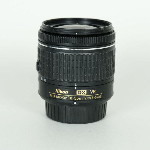 Nikon AF-P DX NIKKOR 18-55mm F3.5-5.6G VR Nikon AF-P DX NIKKOR 18-55mm F3.5-5.6G VR