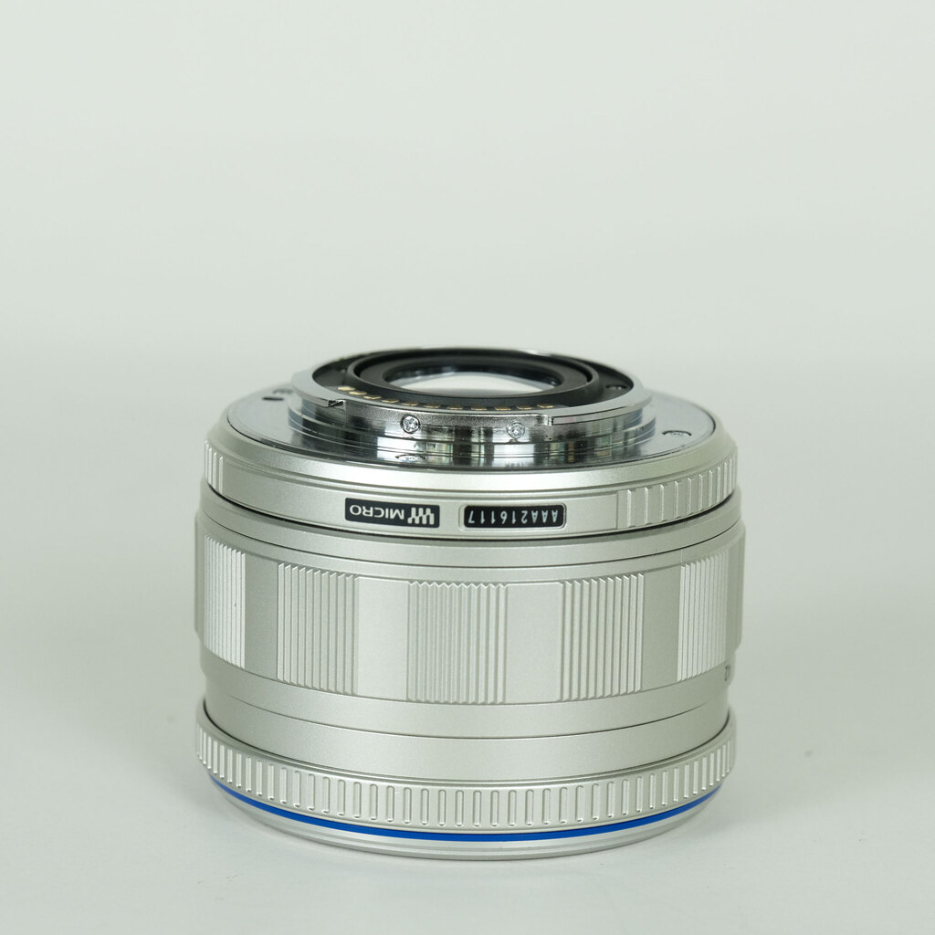 OLYMPUSM.ZUIKOED14-42mm シルバー 0411 OLYMPUS M.ZUIKO DIGITAL ED 14-42mm F3.5-5.6 シルバーの出品 | ONE