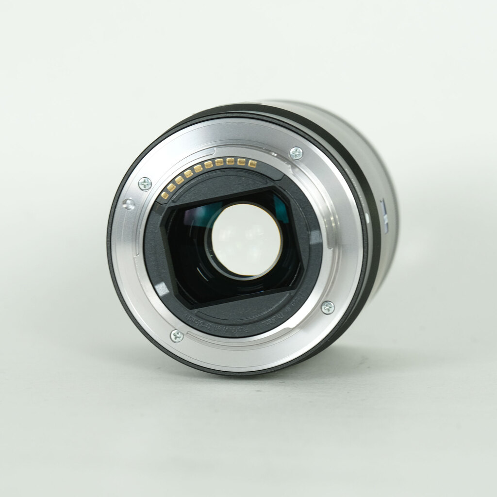 SONY Sonnar T* FE 55mm F1.8 ZA SEL55F18Z SONY Sonnar T* FE 55mm F1.8 ZA SEL55F18Z