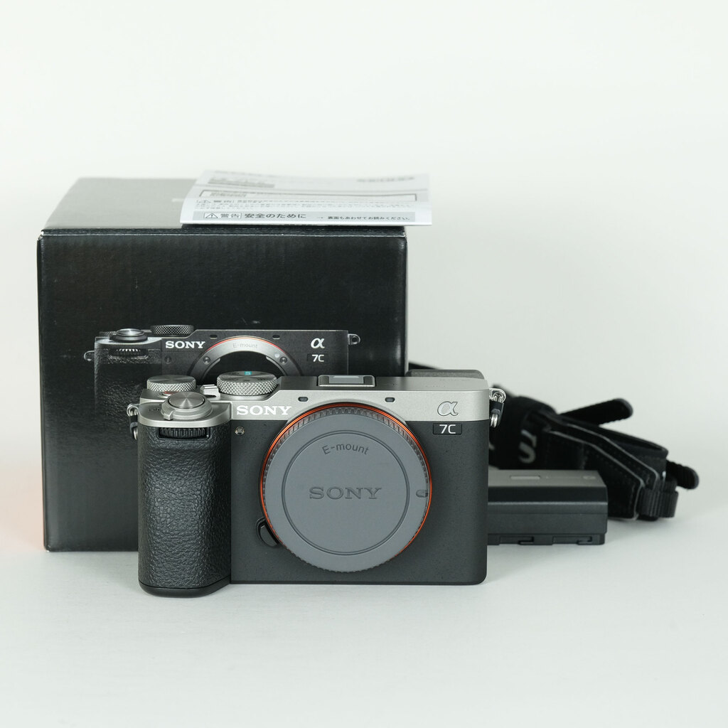 SONY α7C II（ILCE-7CM2）の出品 | ONE SCENE（ワンシーン）