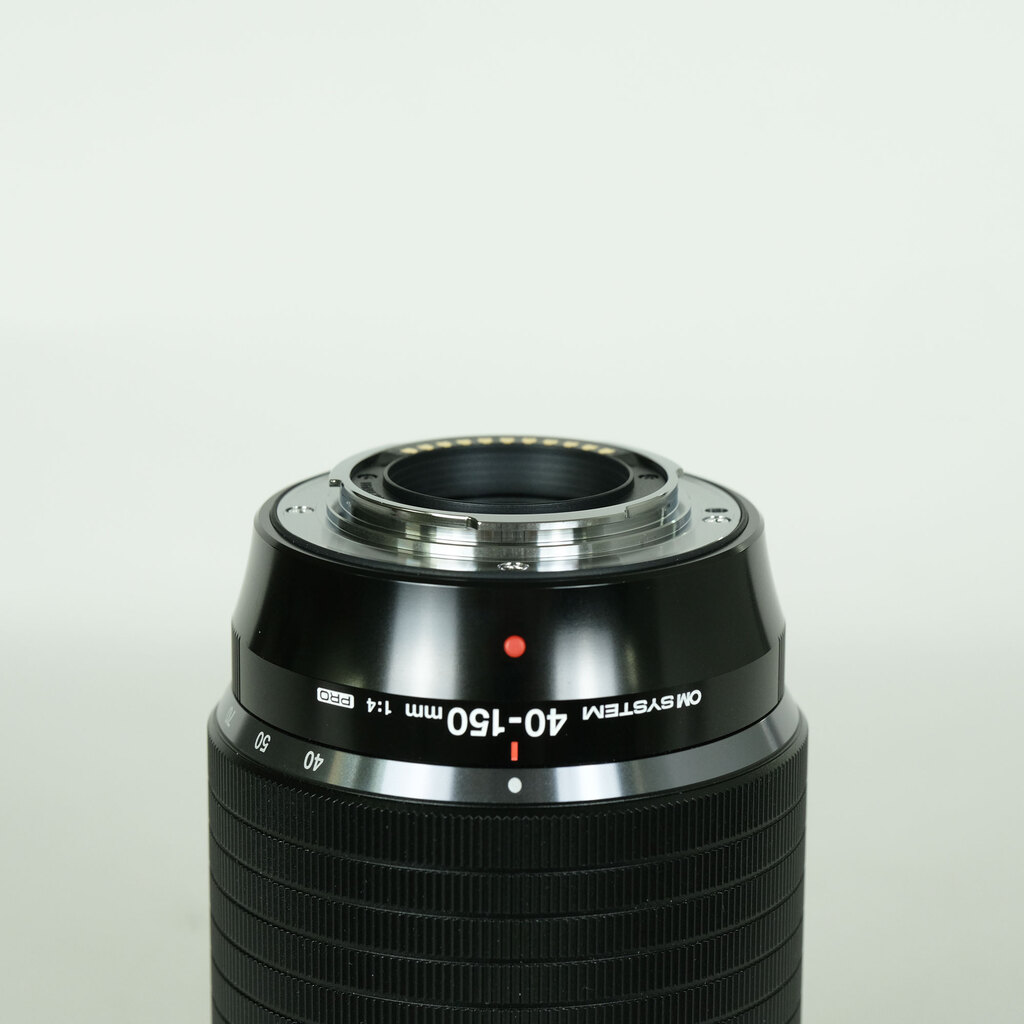 OLYMPUS M.ZUIKO DIGITAL ED 40-150mm F4.0 PRO OLYMPUS M.ZUIKO DIGITAL ED 40-150mm F4.0 PRO