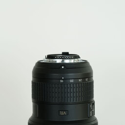 Nikon AF-S NIKKOR 16-35mm F4 G ED VR