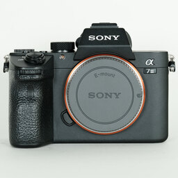 SONY α7 III（ILCE-7M3）