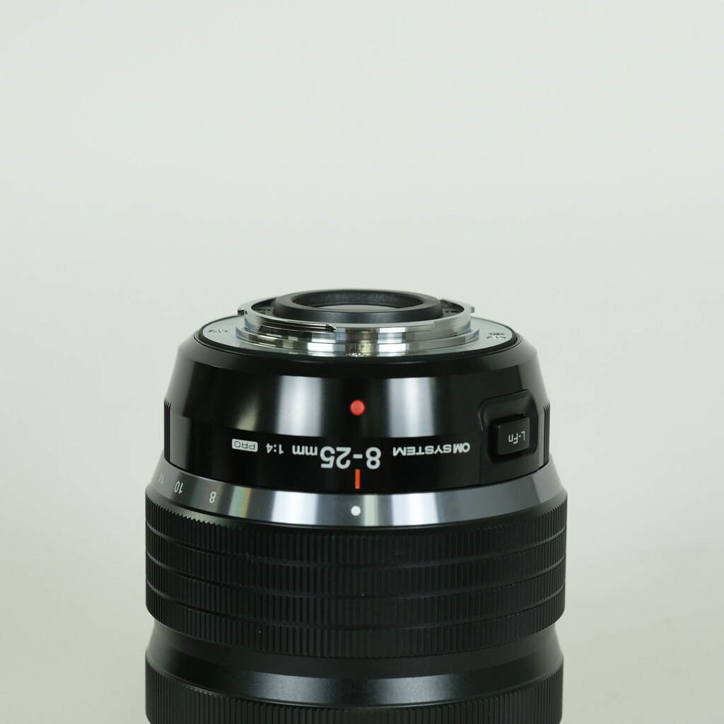 OM SYSTEM M.ZUIKO DIGITAL ED 8-25mm F4.0 PRO   　※OM SYSTEMロゴモデル