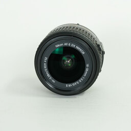 Nikon AF-S DX NIKKOR 18-55mm f3.5-5.6G VR II