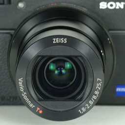 SONY Cyber-shot DSC-RX100M4