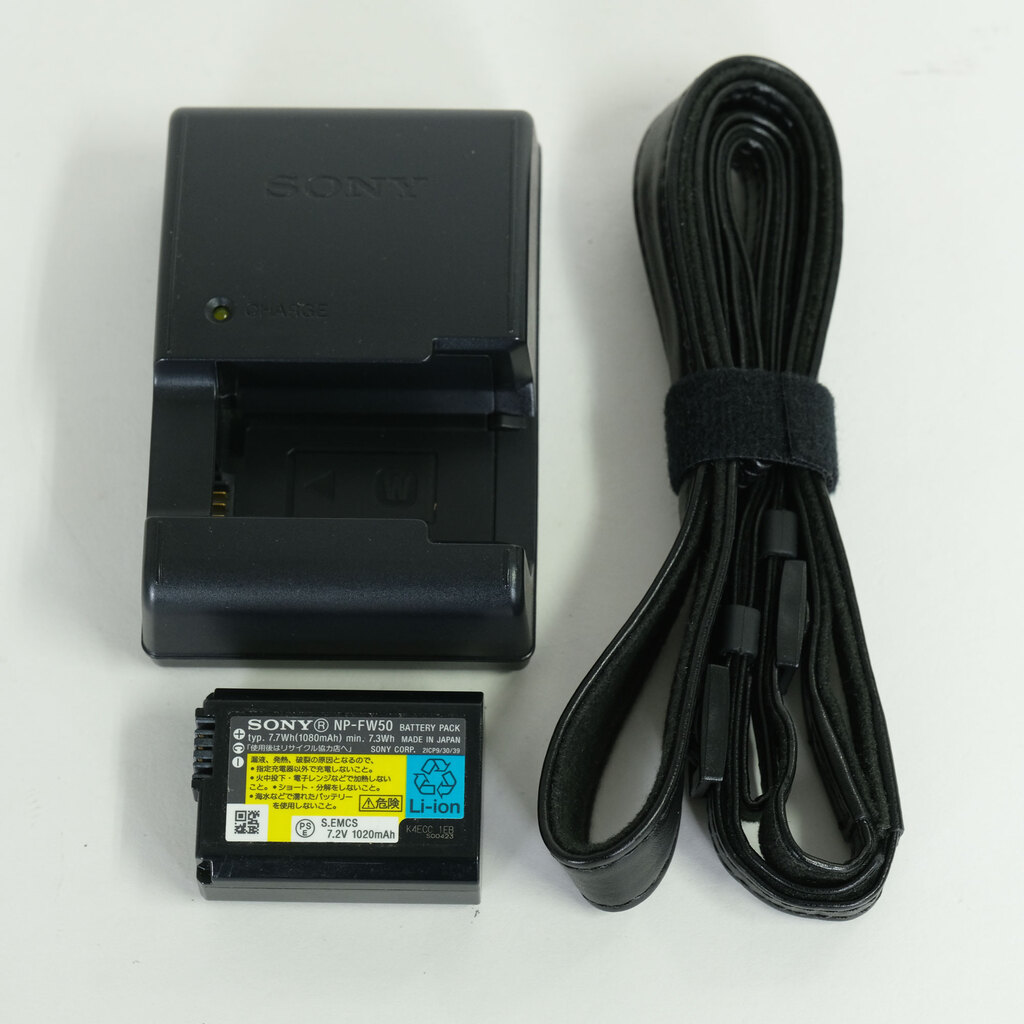SONY α6400(ILCE-6400) SONY α6400(ILCE-6400)
