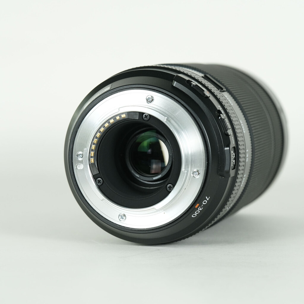 FUJIFILM XF70-300mmF4-5.6 R LM OIS WRの出品 | ONE SCENE（ワンシーン）