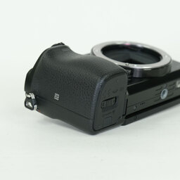SONY α6000(ILCE-6000) SONY α6000(ILCE-6000)
