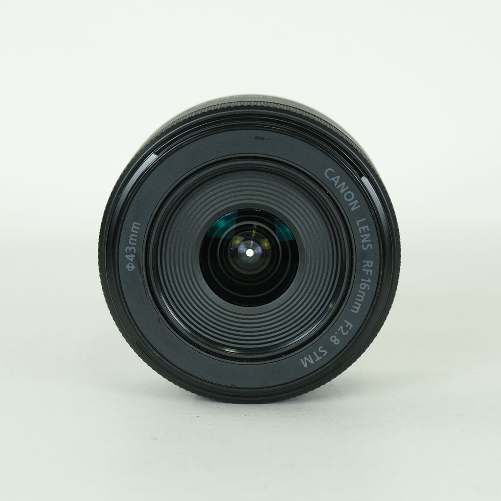 Canon RF16mm F2.8 STM Canon RF16mm F2.8 STM