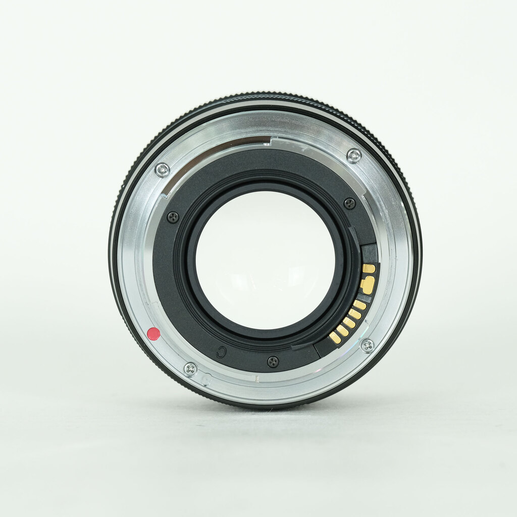 Carl Zeiss Planar T* 50mm F1.4 ZE [キヤノンEF用]の出品 | ONE SCENE