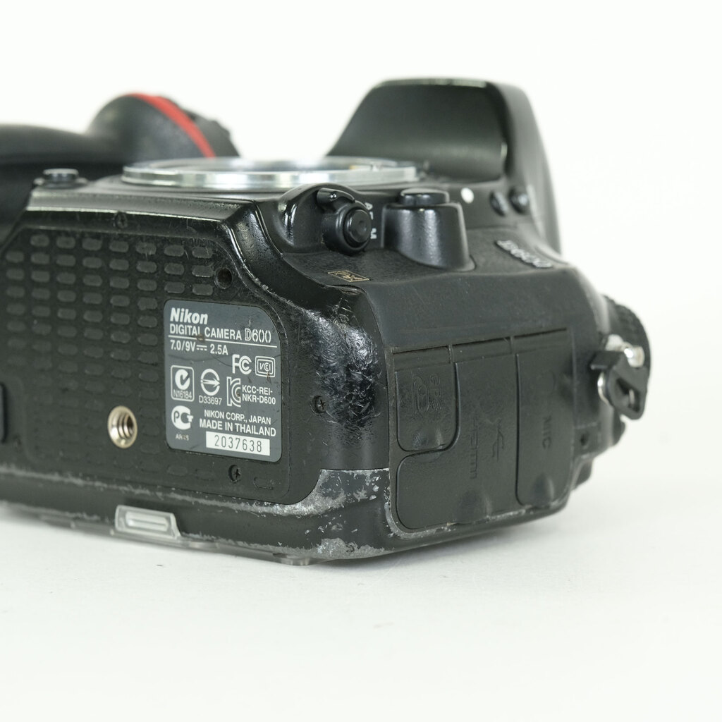 Nikon D600