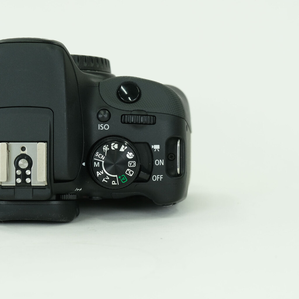 Canon EOS Kiss X7 Canon EOS Kiss X7
