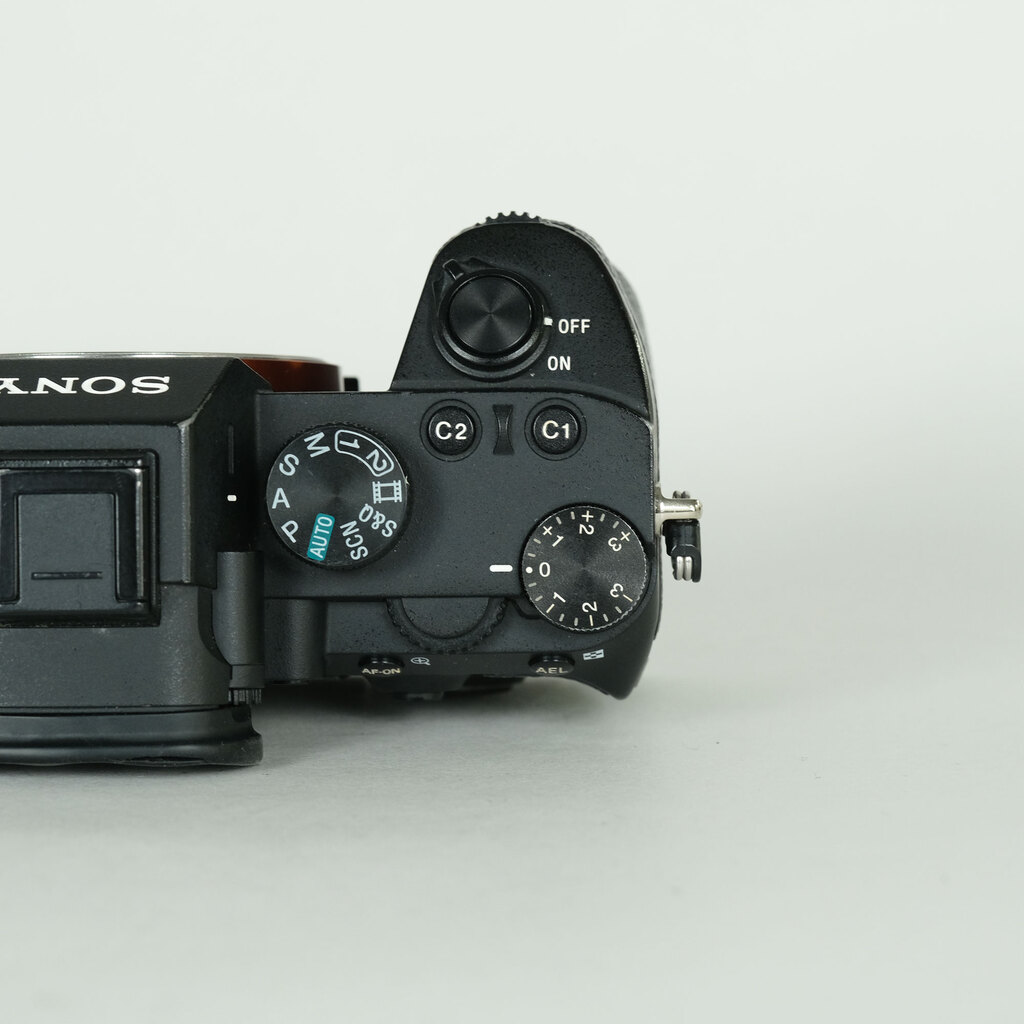 SONY α7 III(ILCE-7M3) SONY α7 III(ILCE-7M3)