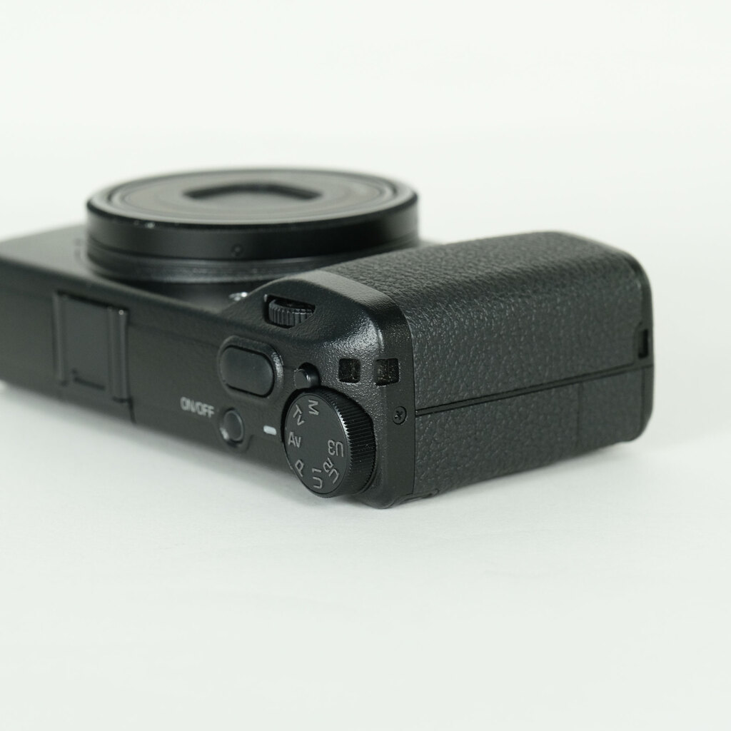 RICOH GR IIIxの出品 | ONE SCENE（ワンシーン）