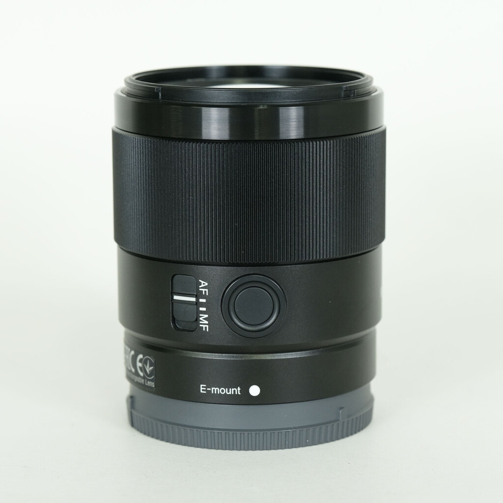 SONY FE 35mm F1.8 SEL35F18F