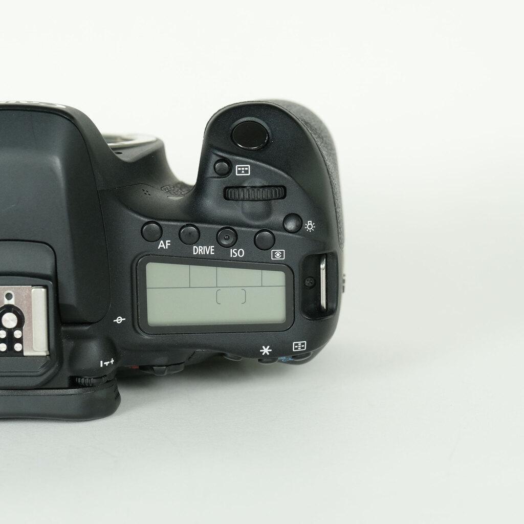 Canon EOS 80Dの出品 | ONE SCENE（ワンシーン）