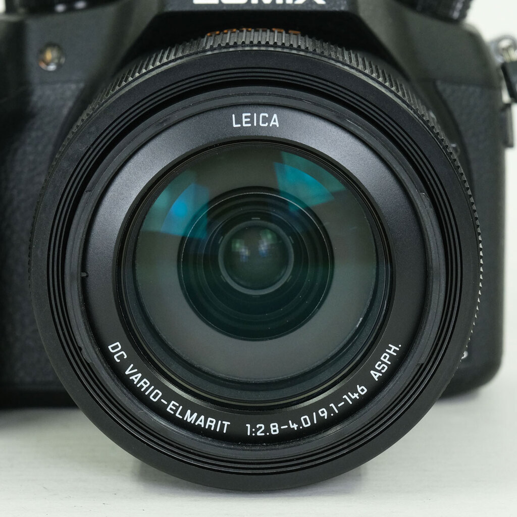 Panasonic LUMIX DMC-FZ1000