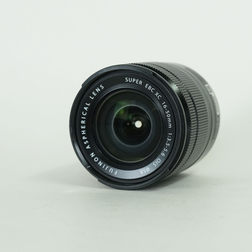 FUJIFILM フジノン XC16-50mm F3.5-5.6 OIS ブラック
