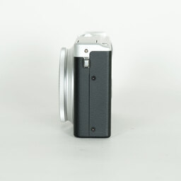 FUJIFILM XQ2 シルバー