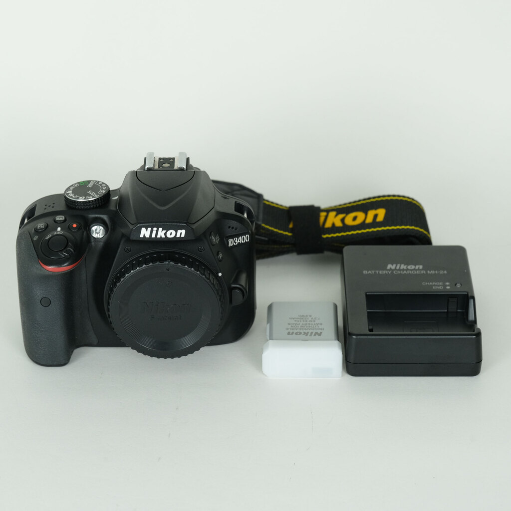 Nikon D3400の出品 | ONE SCENE（ワンシーン）