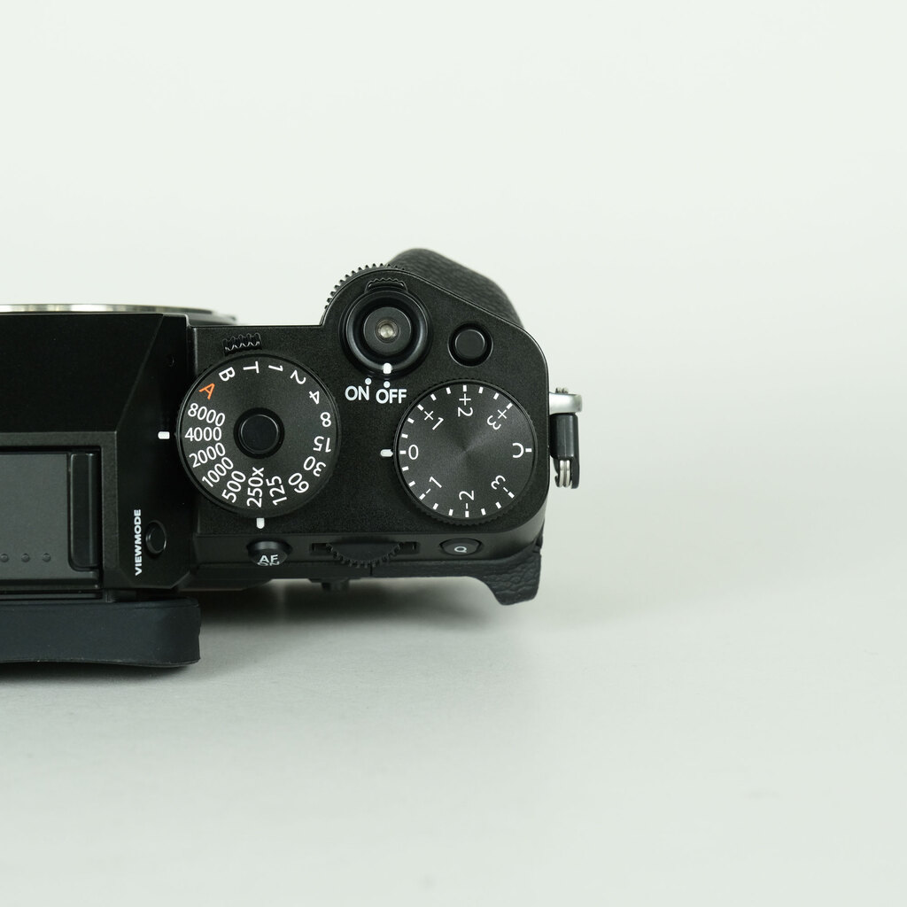 FUJIFILM X-T5 FUJIFILM X-T5