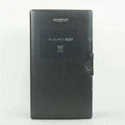 OLYMPUS M.ZUIKO DIGITAL ED 12-40mm F2.8 PRO OLYMPUS M.ZUIKO DIGITAL ED 12-40mm F2.8 PRO