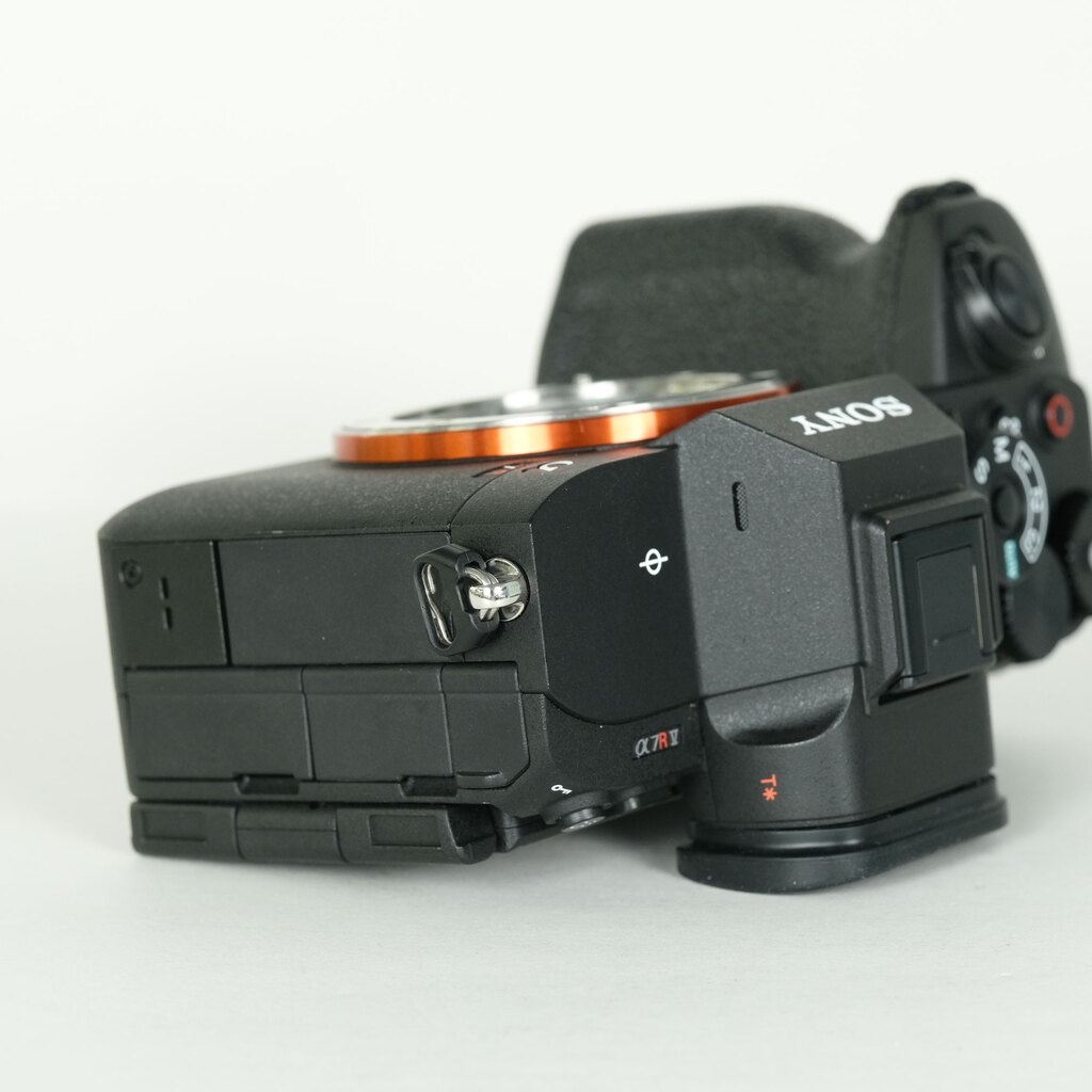 SONY α7R V（ILCE-7RM5）の出品 | ONE SCENE（ワンシーン）