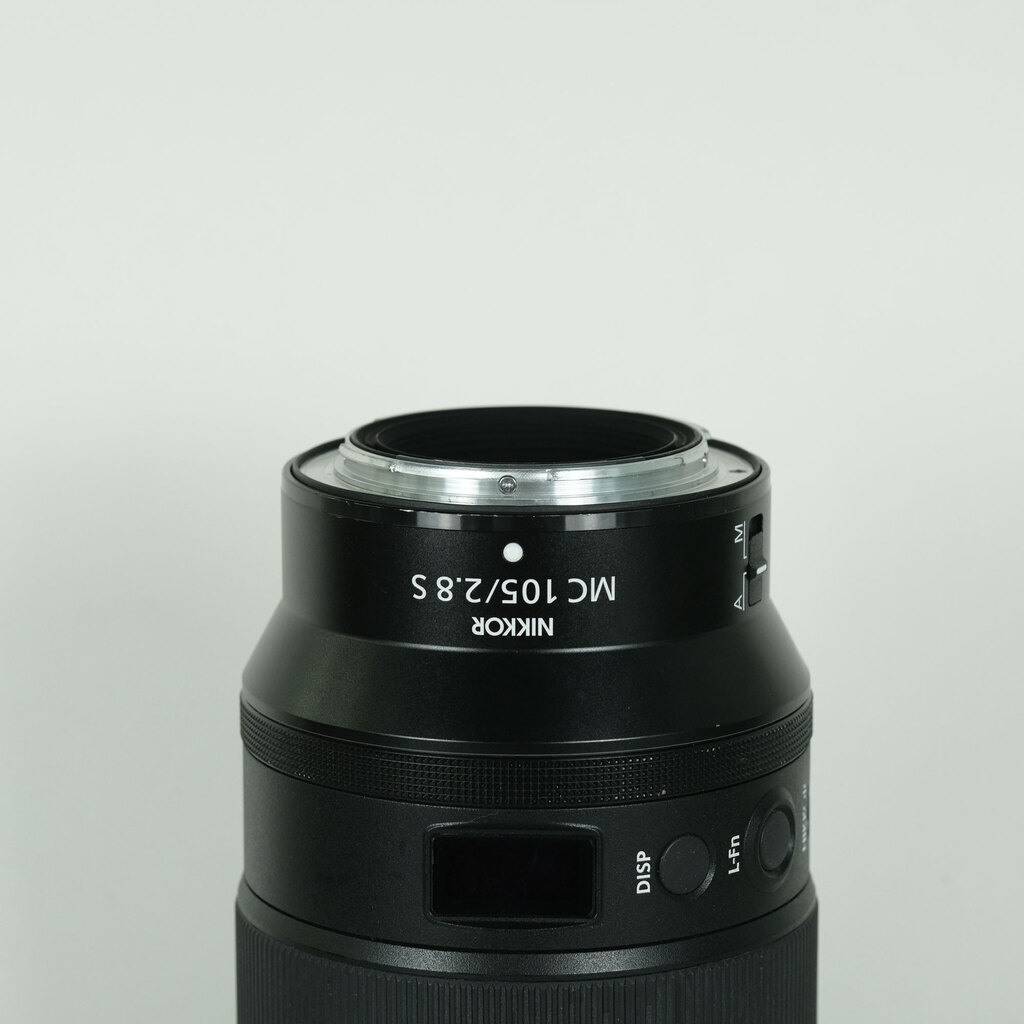 Nikon NIKKOR Z MC 105mm f/2.8 VR S Nikon NIKKOR Z MC 105mm f/2.8 VR S