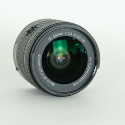 Nikon AF-P DX NIKKOR 18-55mm F3.5-5.6G VR