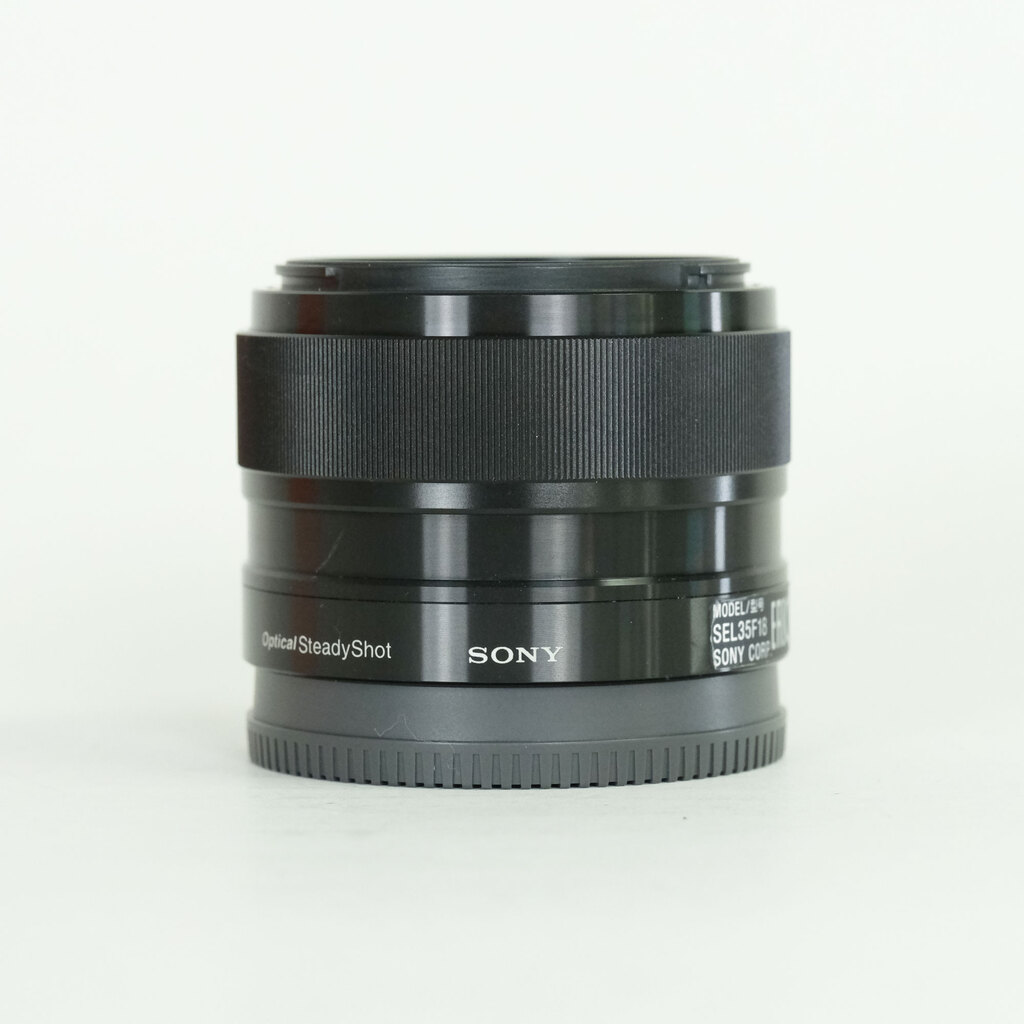 SONY E 35mm F1.8 OSS SEL35F18