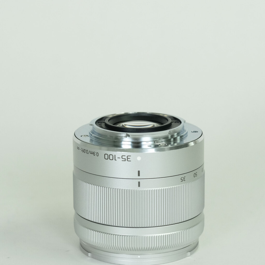 Panasonic LUMIX G VARIO 35-100mm / F4.0-5.6 ASPH. / MEGA O.I.S.
