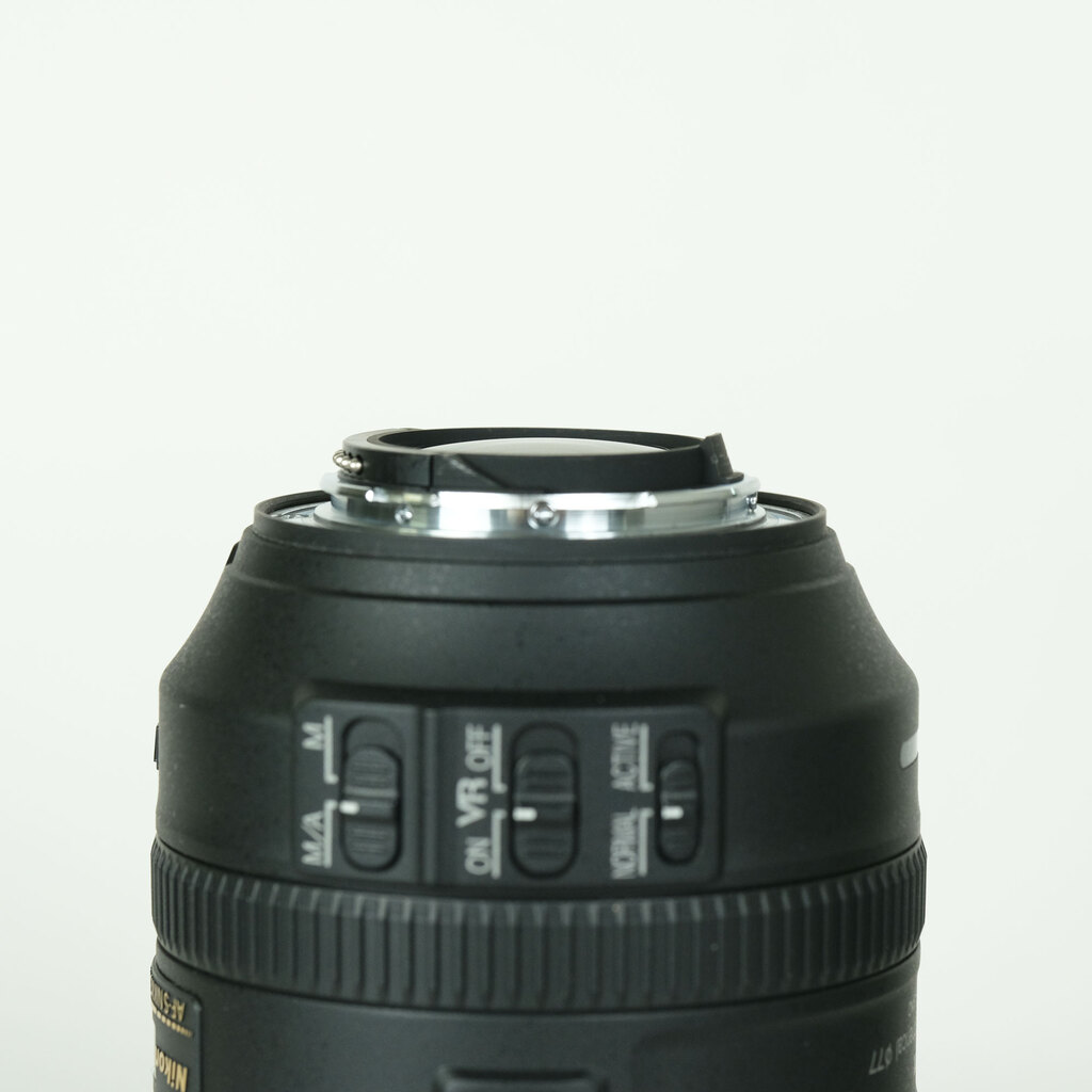 Nikon AF-S NIKKOR 28-300mm f/3.5-5.6G ED VR