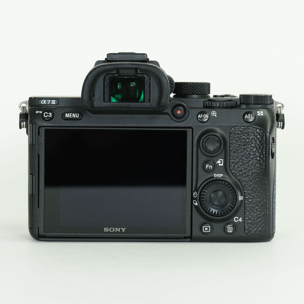 SONY α7 III(ILCE-7M3) SONY α7 III(ILCE-7M3)