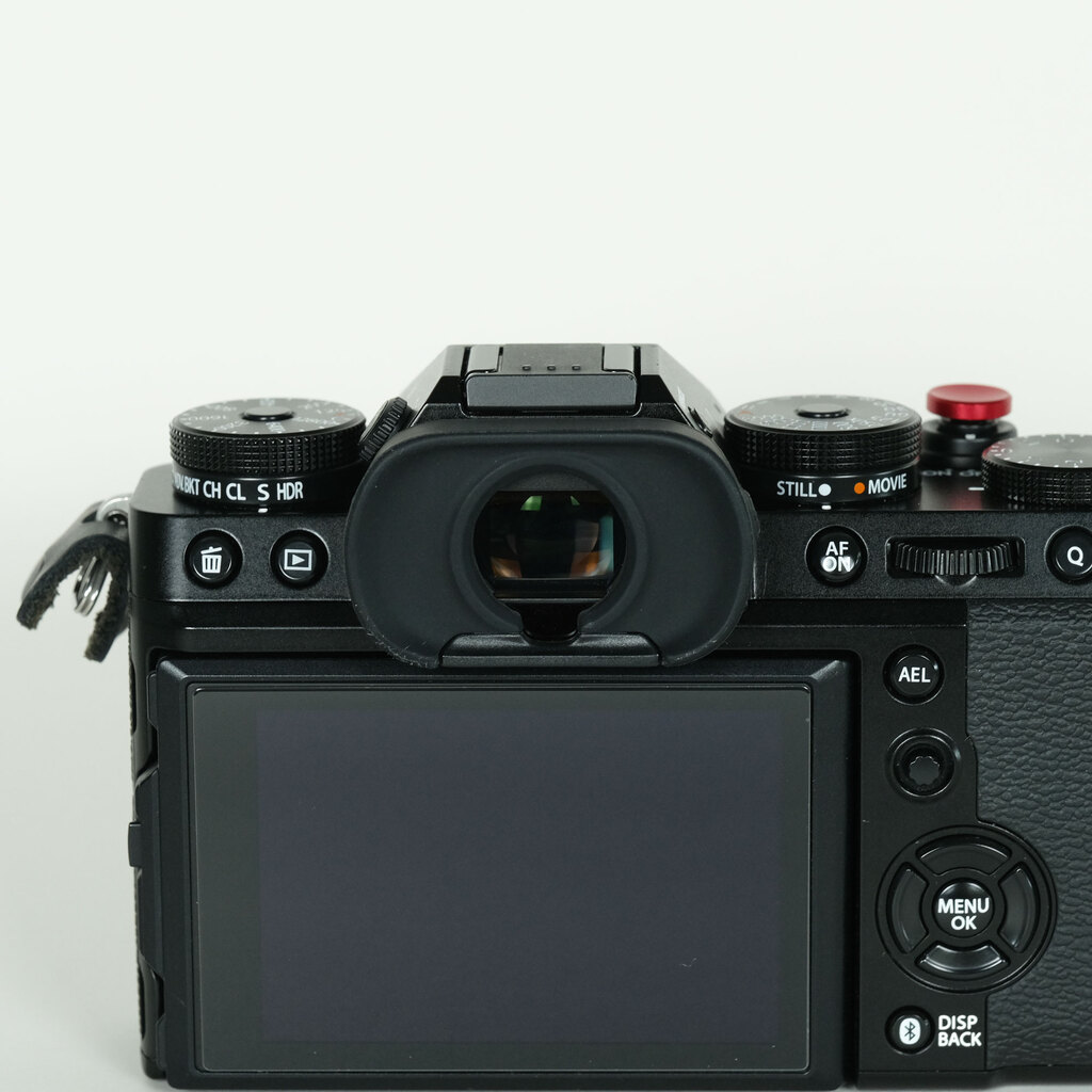 FUJIFILM X-T5 FUJIFILM X-T5