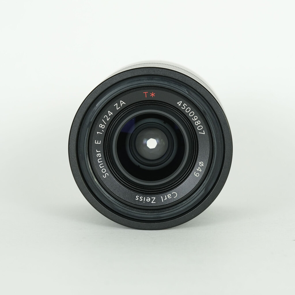 SONY Sonnar T* E 24mm F1.8 ZA SEL24F18Z