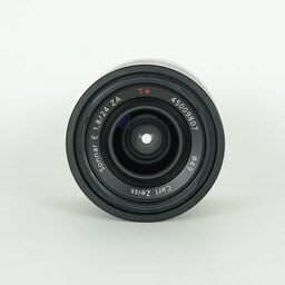 SONY Sonnar T* E 24mm F1.8 ZA SEL24F18Z