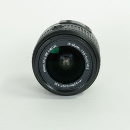 Nikon AF-S DX NIKKOR 18-55mm f3.5-5.6G VR II
