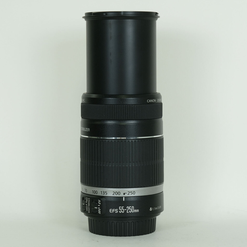 Canon EF-S55-250mm F4-5.6 IS Canon EF-S55-250mm F4-5.6 IS