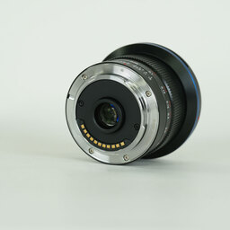 LAOWA 6mm F2 ZERO-D （マイクロフォーサーズ用）