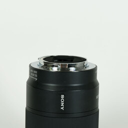 SONY E 18-135mm F3.5-5.6 OSS SEL18135