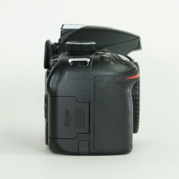 Nikon D3200ボディ ブラック